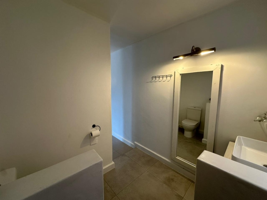 To Let 1 Bedroom Property for Rent in Mountainside Western Cape